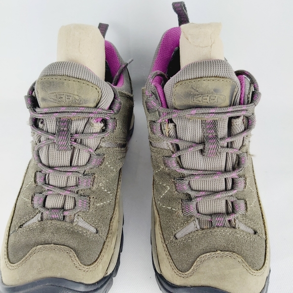 KEEN hiking walking shoes size 7.5" - Picture 6 of 14